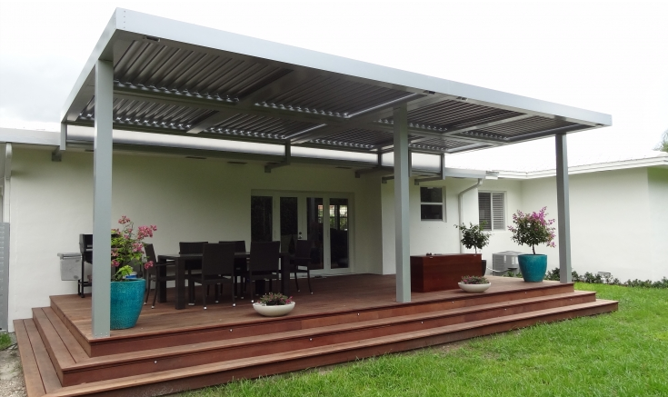 Pérgola de aluminio de Gazebo de techo retráctil impermeable ajustable con persianas ajustables